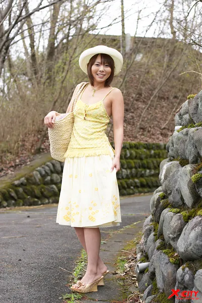 Yume Kimino 君野ゆめ
