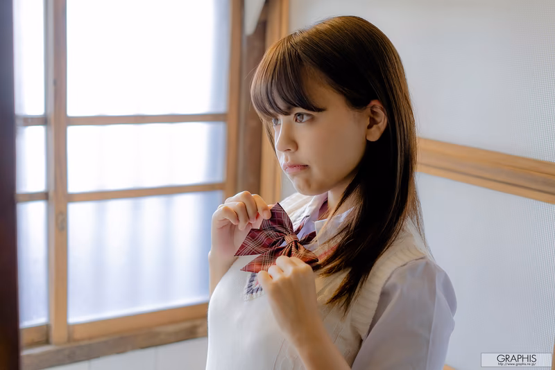 YUMI Shion (夕美しおん) Corpo minimo photo 5