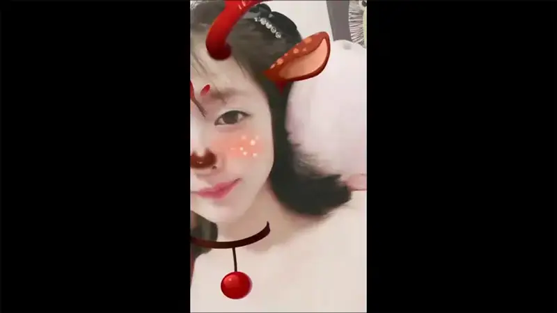 Newcomer! Beauty in Hanfu! Female college student from Sichuan Classical Music Department live broadcast of large-scale masturbation (2)