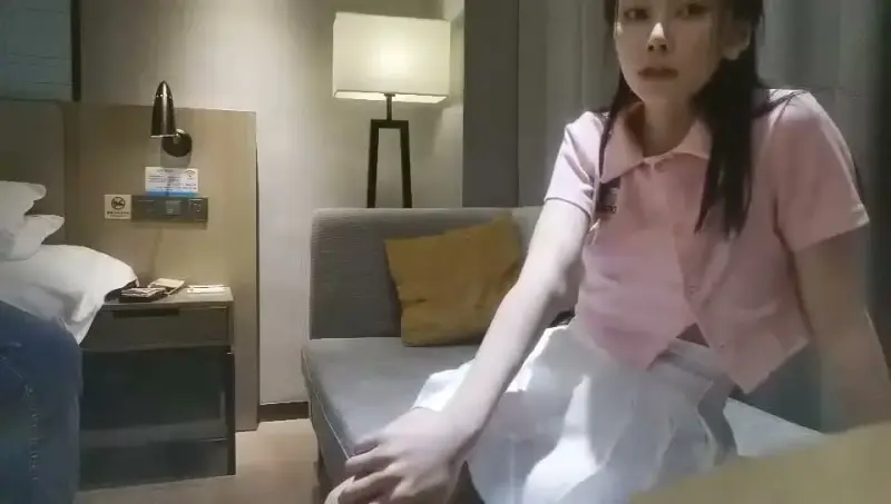 Part-time girl in beauty salon