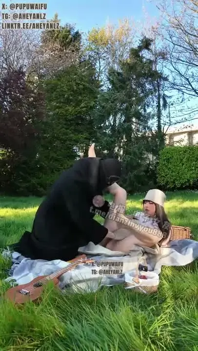 Miss Forest Picnic Chapter 2