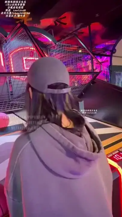Date at the bowling alley (Part 2)
