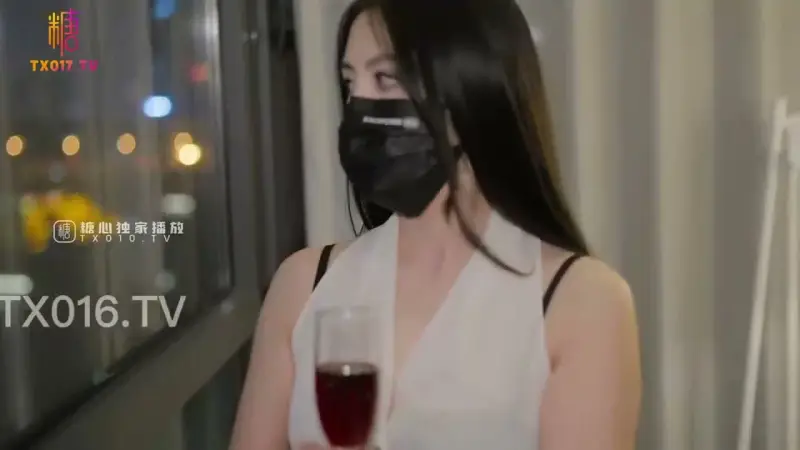 Horny female boss’s lustful night
