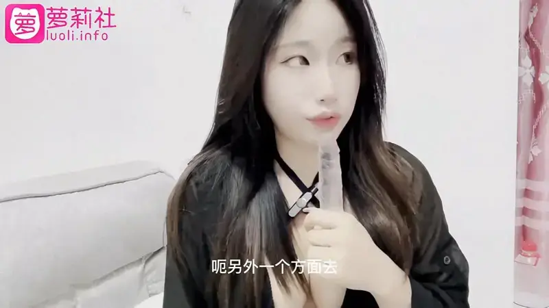 Beauty Xueer는 자신의 몸을 사용하여 성 지식을 설명합니다(4)