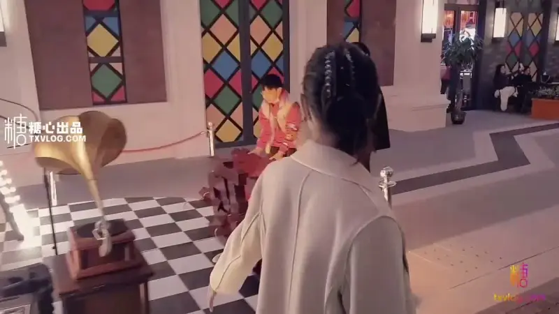 水小姐