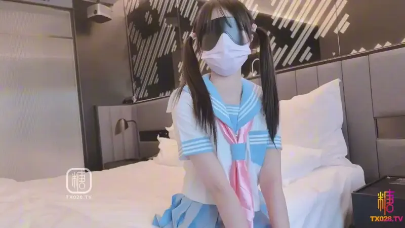 JK A cute little bitch in heat with short skirt and no panties. Masturbation is not enough and I can only satisfy her with my cock. A lewd white tiger with lewd stripes squeezes semen and ejaculates wildly.